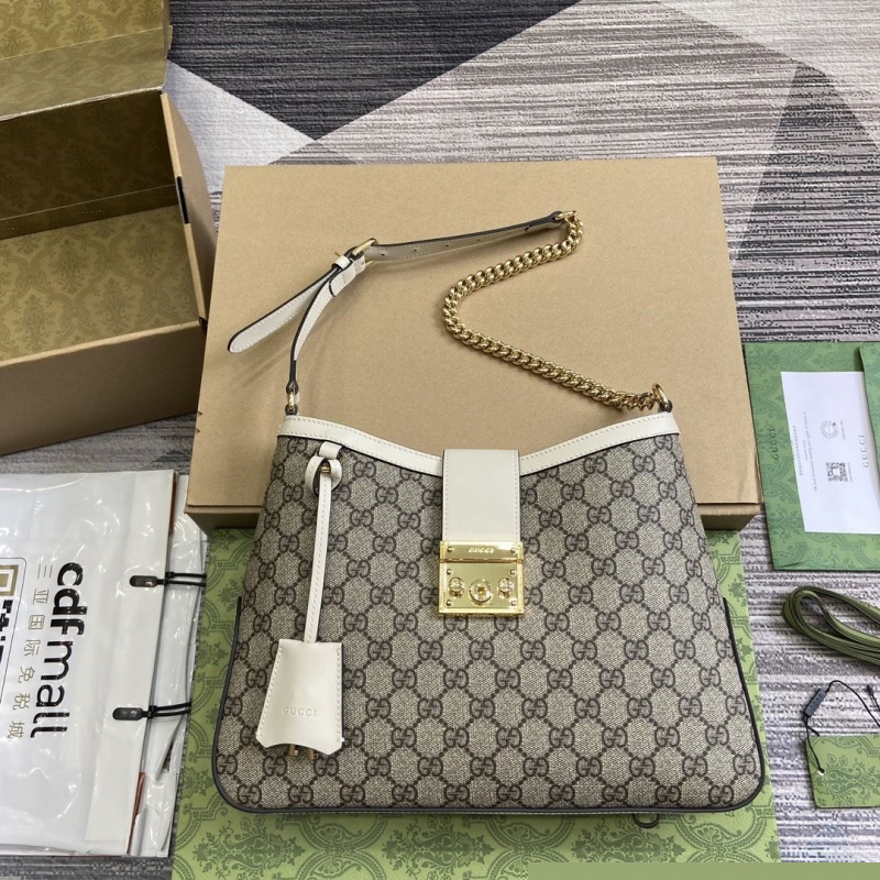 G*u*i shopping bags